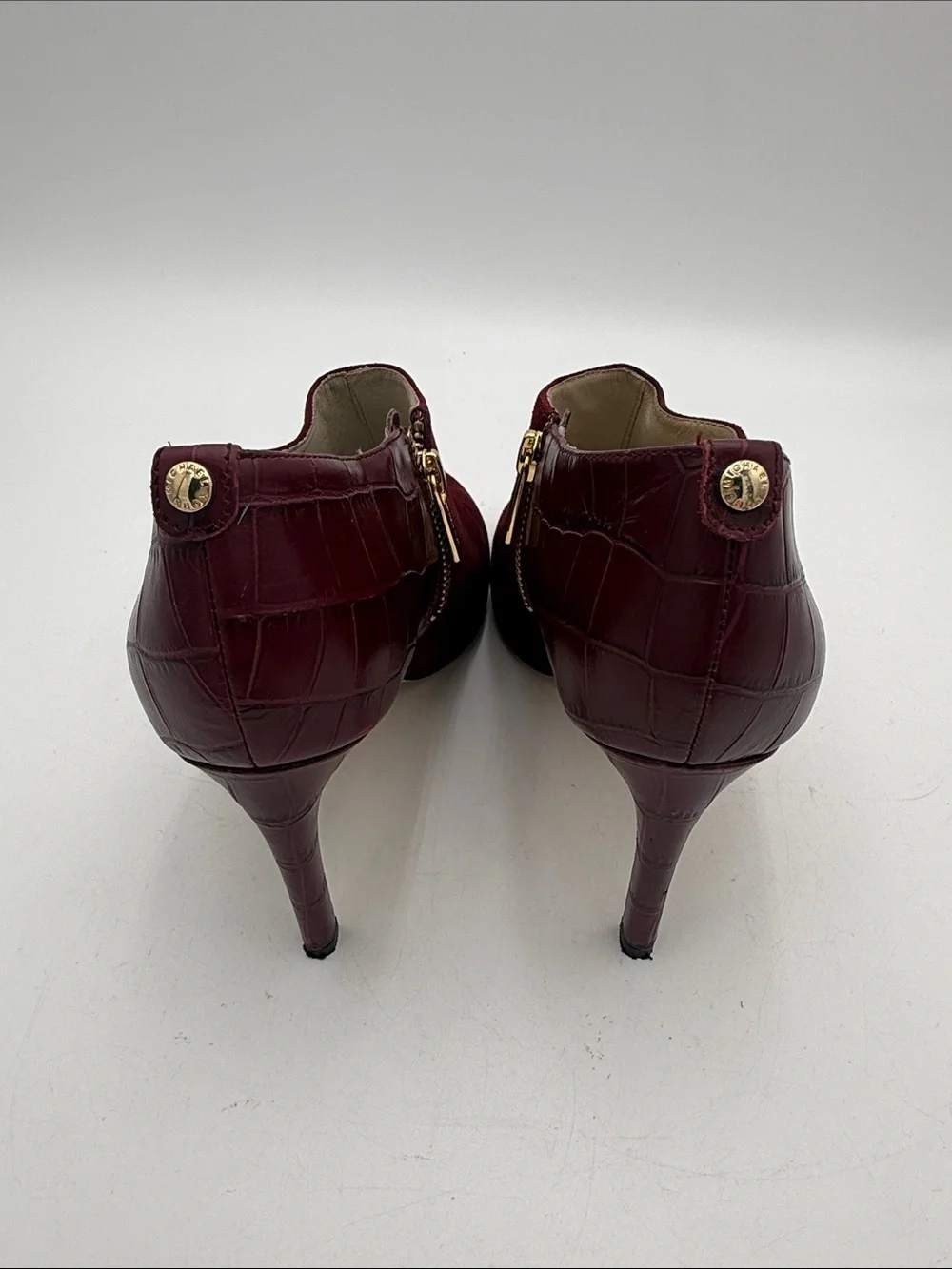 Michael Kors Wine Suede & Croc-Embossed Ankle Booties women 9M casual event Y2K